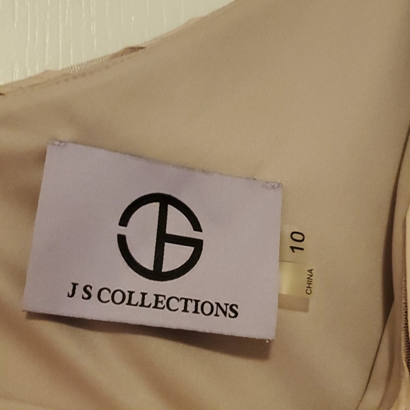 Dress - Picture 3 of 3